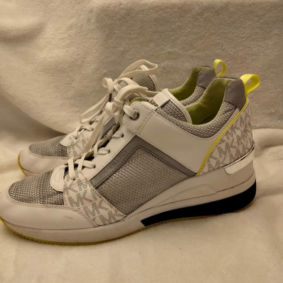 Michael Kors Georgie Trainer Sneaker 9.5 - Picture 2 of 12